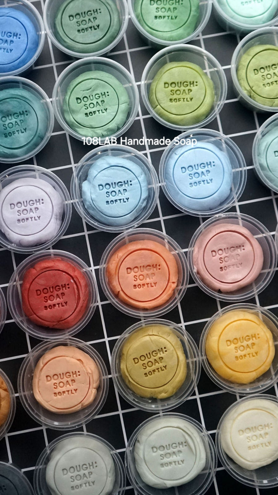 دورة تصميم عمل فني للصابون على الطريقة الباردة : الجزء أ"